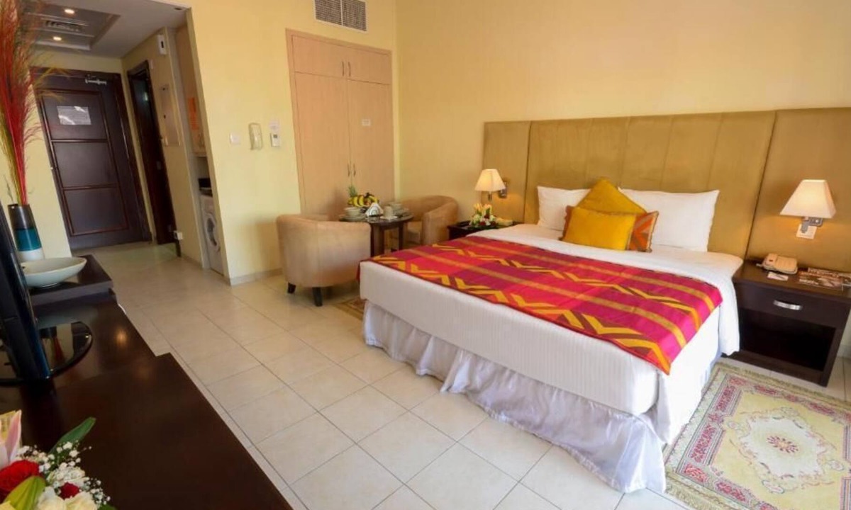 Discovery Gardens House | Deluxe One Bedroom Apartment Near Haji Saab Restaurant By Luxury Bookings