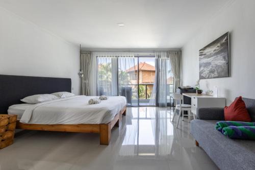 West Selemadeg House | Deluxe Room with Pool View