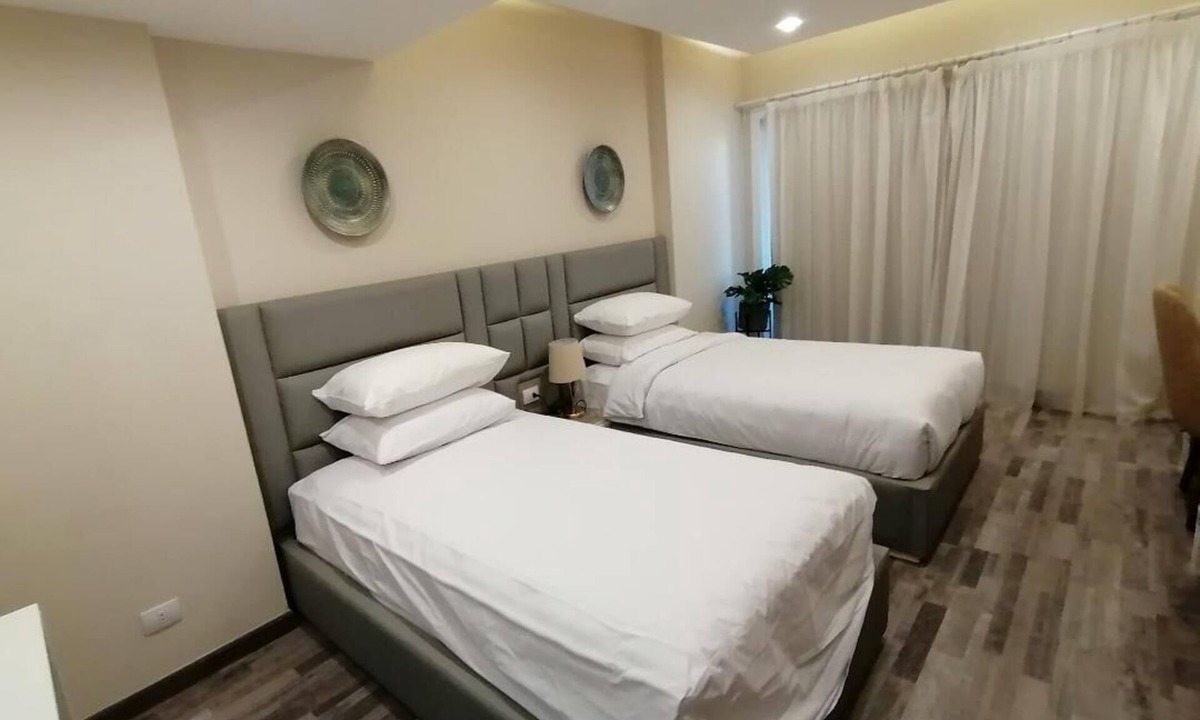 An-Nuzhah Apartment | Deluxe StudioTwin - 5 min from the airport