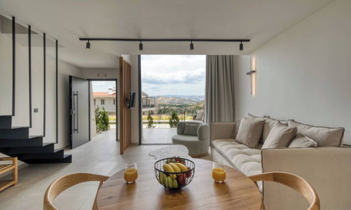 Nafplion City Centre Apartment | Deluxe Suite, Mountain View