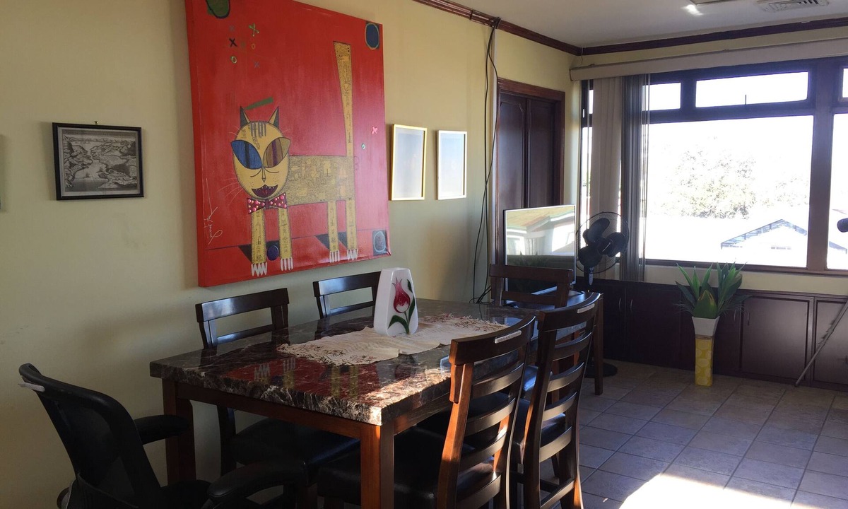 Yoses Apartment | Deluxe Two-Bedroom Penthouse Apartment in Escalante, San Jose Center
