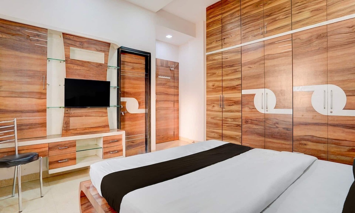 Alandi House | Deluxe With Twin Bed Kaveri Executive Lodging