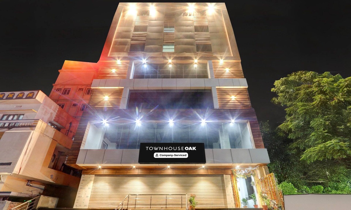 Warangal House | Deluxe With Twin Bed Vishnu Grand Premium Rooms