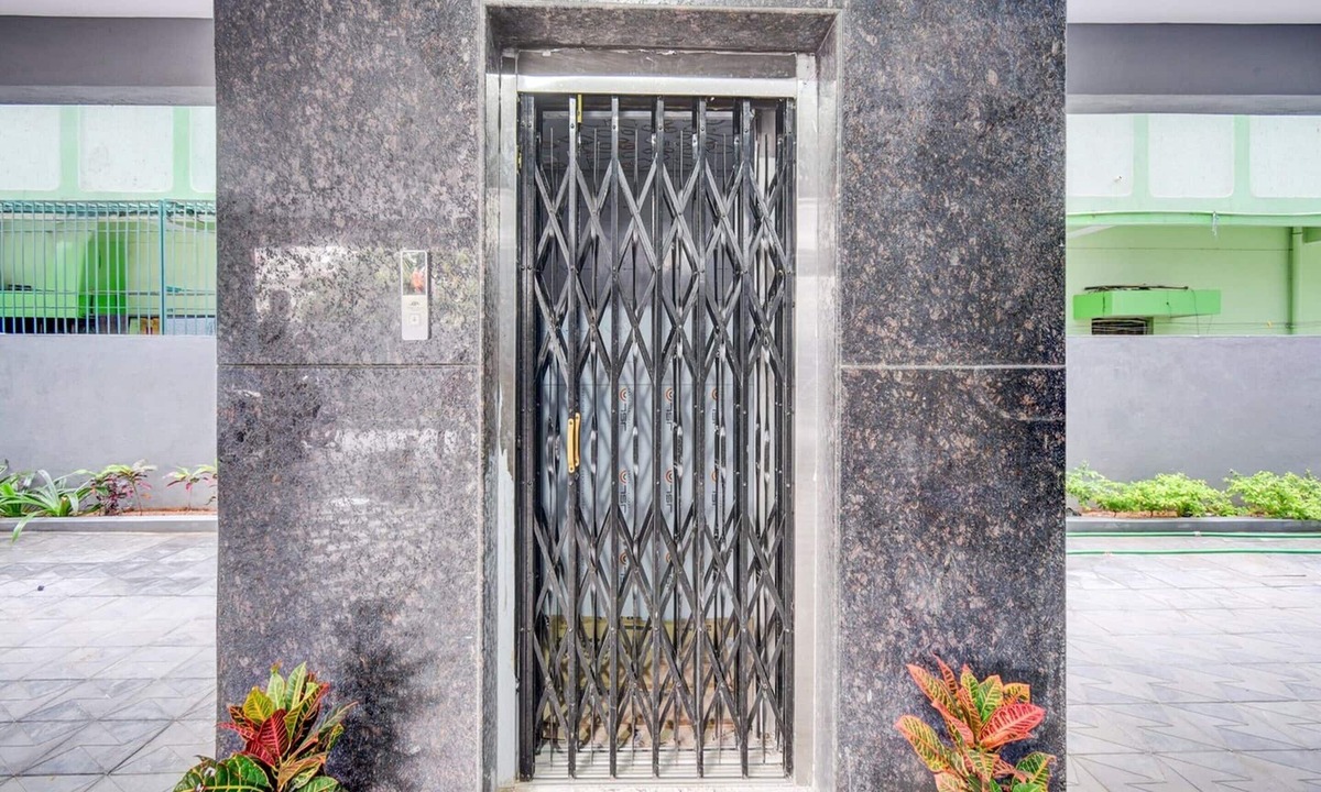 Hyderabad House | Deluxeoyo Nagaram