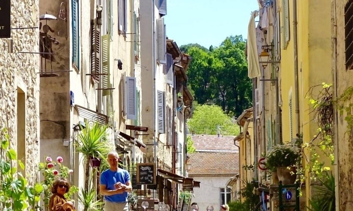 Valbonne House | Demeure d'Hotes Le Rocher