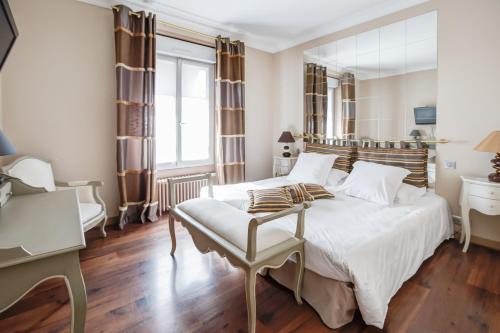 Argentan Hotel | Demeures & Châteaux Hostellerie de la Renaissance