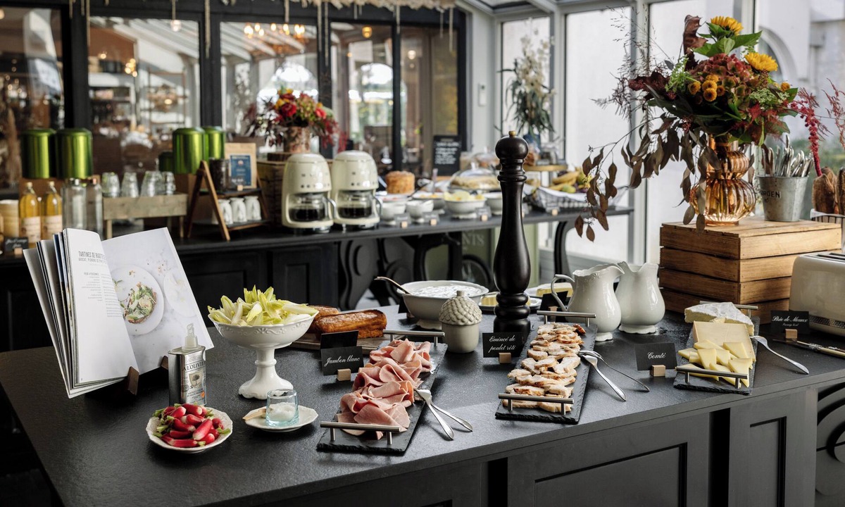 Le Coudray-Montceaux Hotel | Demeures de campagne Parc du Coudray – Mercure