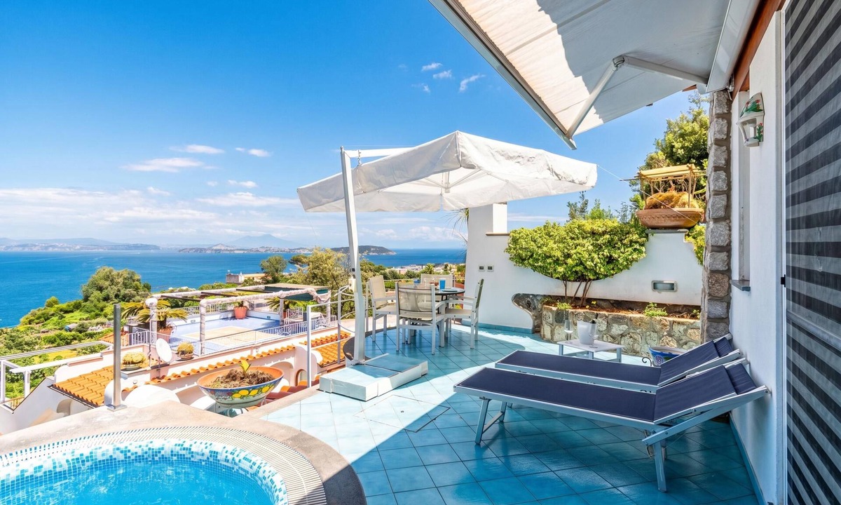 Casamicciola Terme Apartment | Dependance Castiglione With Pool And View, Ischia, Italy