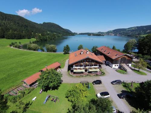 Fischhausen House | Der Anderlbauer am See