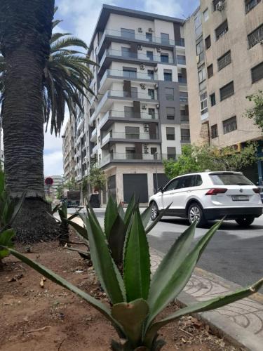 LA GIRONDE Apartment | Derb Omar,Tramway,Parking,wifi fibre,Air conditioner