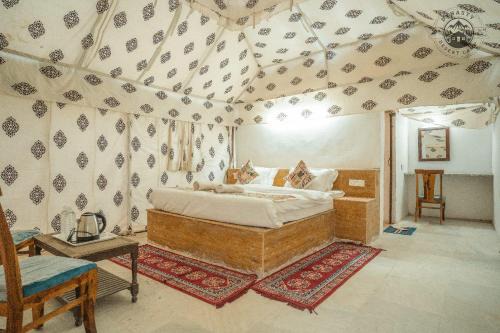 Amar Sagar Pol Resort | Desert explain camp