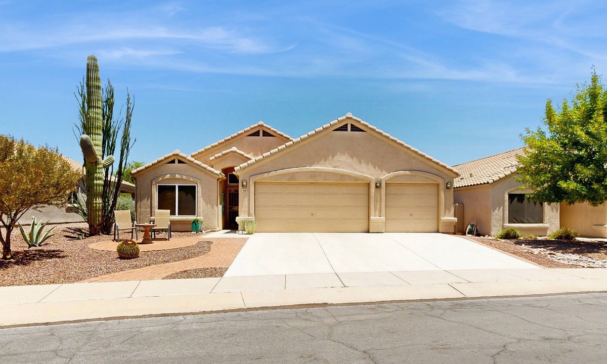 Catalina Shadows Estates House | Desert Moon Oasis | Private Spool & Firepit | 2BR | Dog Friendly