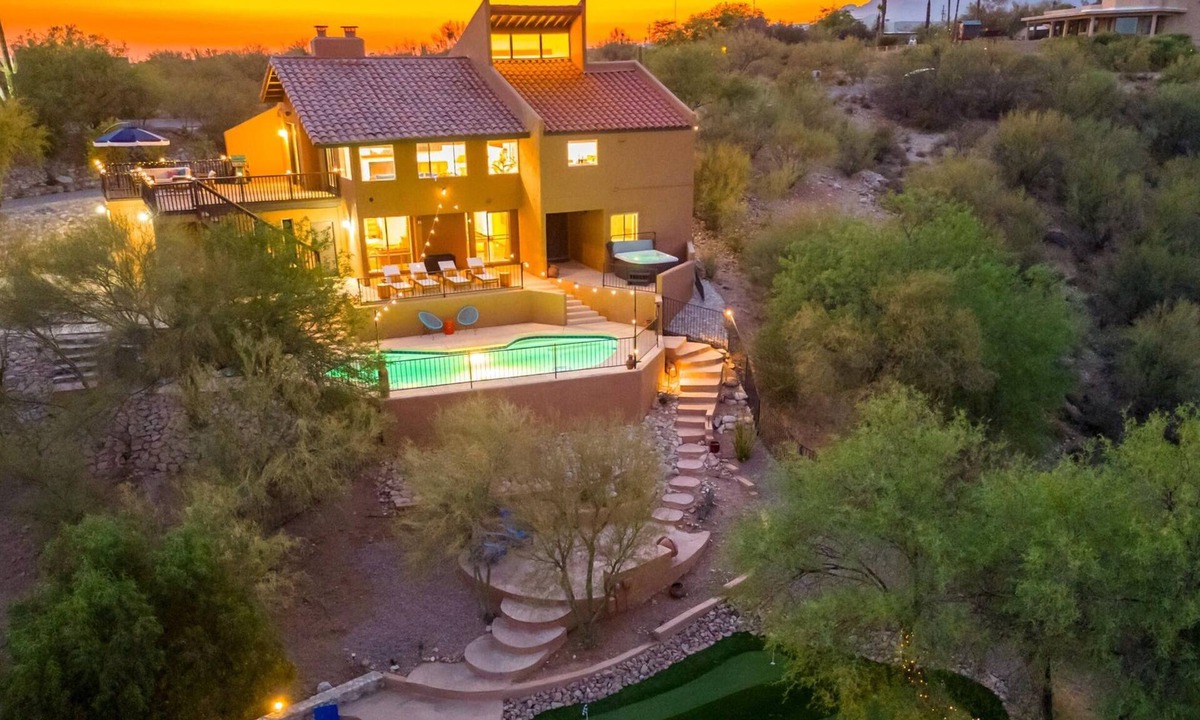 Tucson House | Desert Oasis: Heated Pool, Mini Golf, Hot Tub & Games