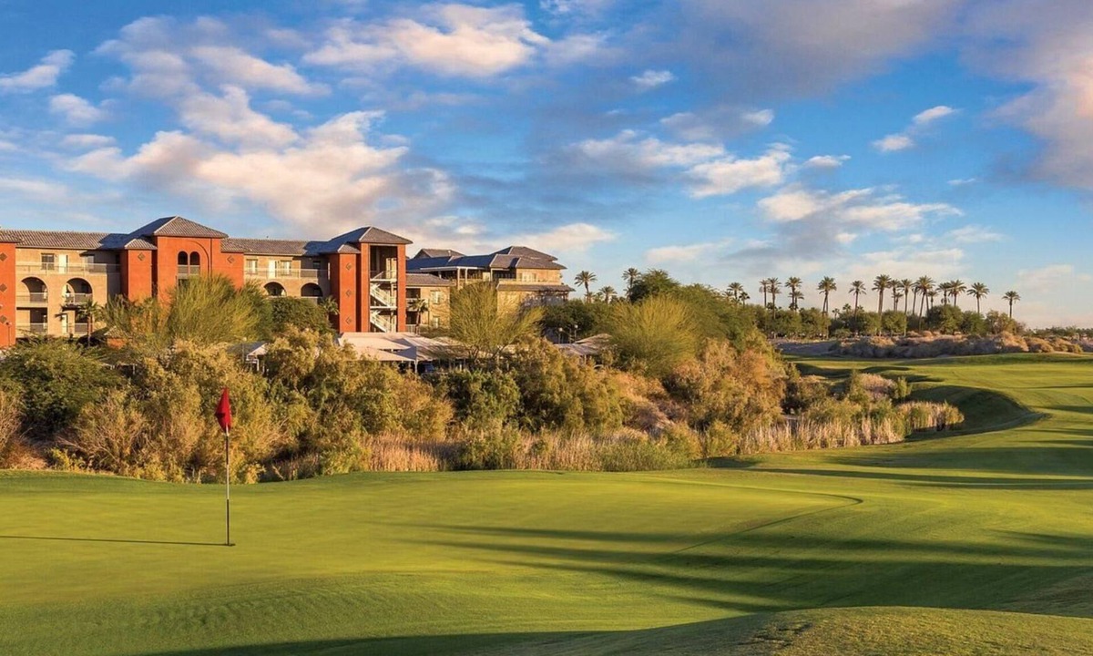 Terra Lago Resort | Desert Oasis: Spacious 2-Bedroom Suite at Club Wyndham Indio