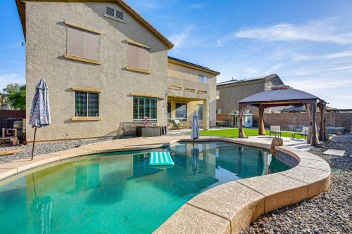 Glendale House | Desert Oasis w/Fire Pit: 6 Mi to Cardinals Games