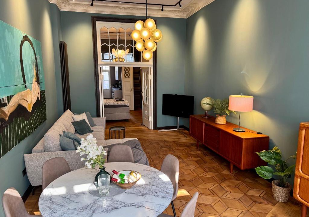 Wilmersdorf Apartment | Design-Apartment Benedict Luxus, Stil & Workspace