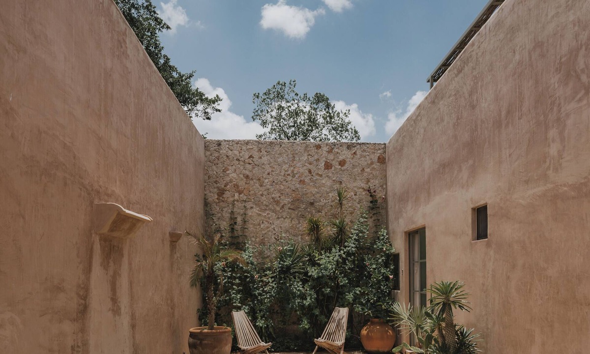 Centro House | Design house with pool - Merida center