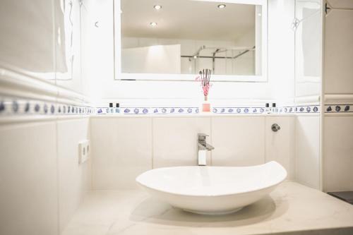 St. Leon Apartment | Design trifft Komfort stilvolles Premium Apartment nahe St Leon Rot See