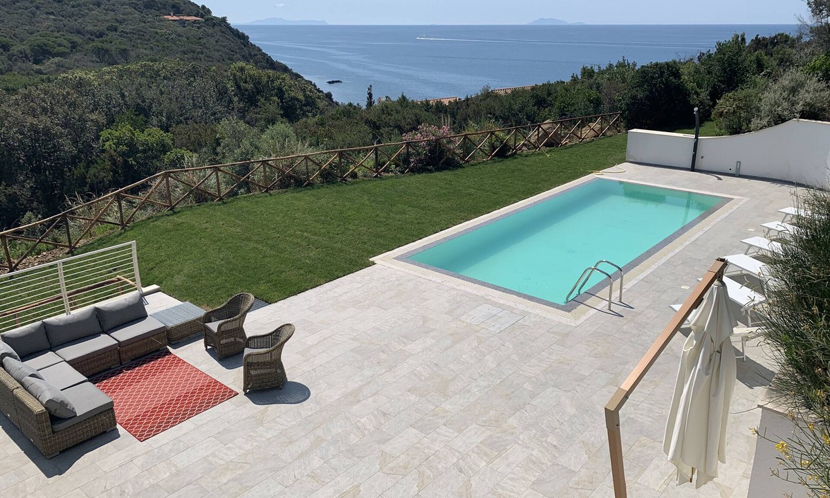 Punta Ala Villa | Design villa facing the sea, private pool, a/c, wifi, garden, parking