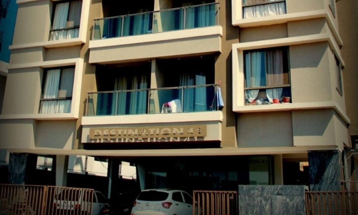 Kharadi Apartment | Destination - 41 By Easystay Suits