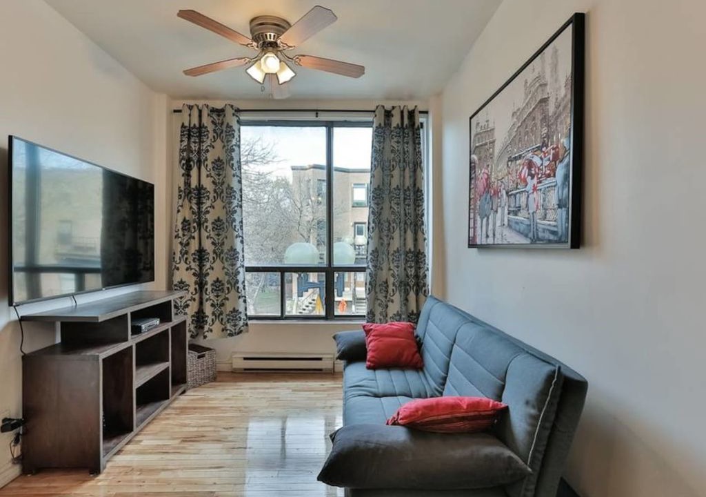 Saint Henri Apartment | Destination Loft Minutes from Downtown #103