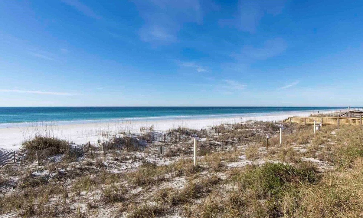 Crystal Beach House | Destination Paradise by Southern Vacation Rentals