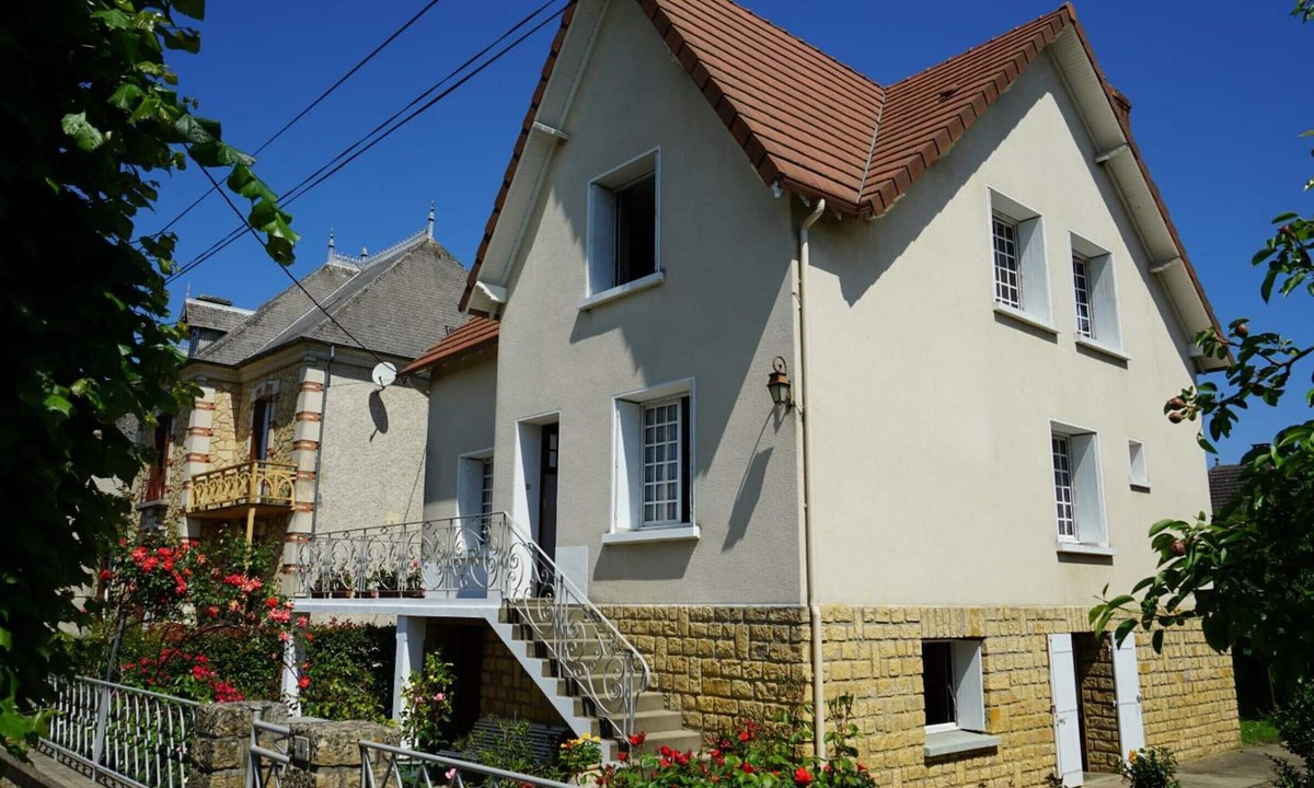 Le Buisson-de-Cadouin Cottage | Detached house with enclosed garden in the heart of Périgord
