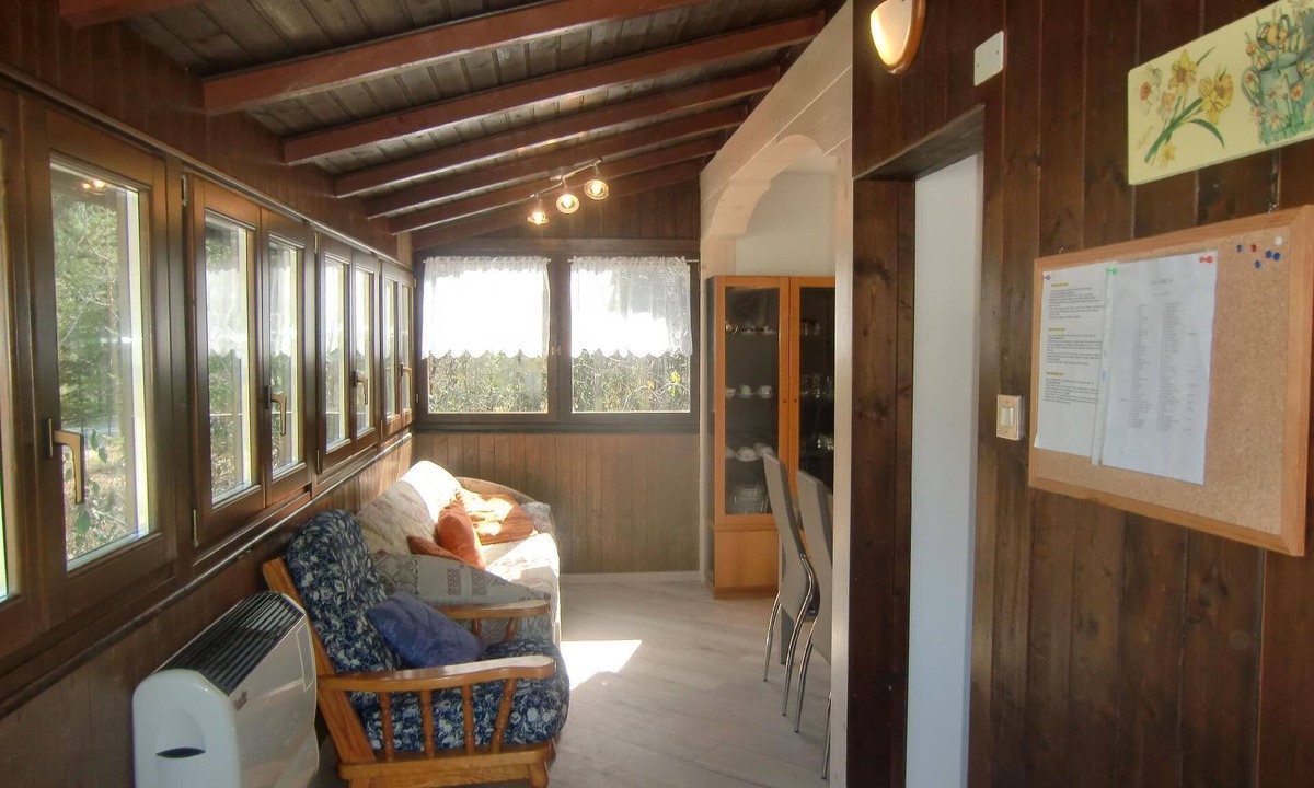 Pur House | Detached house with lake view veranda