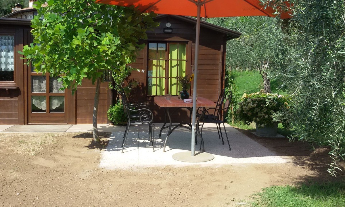Caprino Veronese House | Detached summer cottage