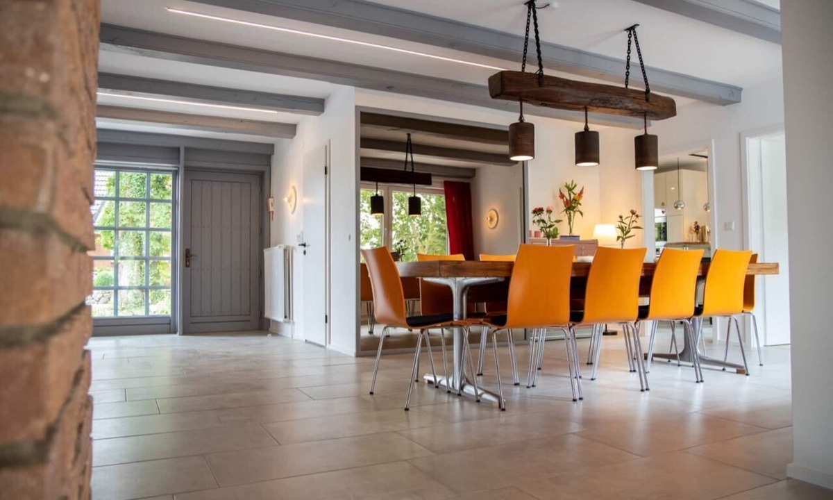 Garding House | Detached vacation home for 14 people with spacious garden and sauna just a short distance from