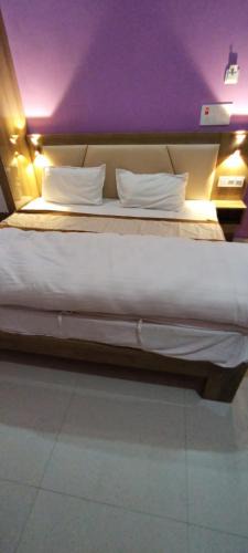 Neemrana Hotel | Dev Hotel Rooms