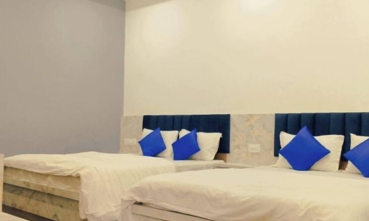 Udaipur City Centre Hotel | Devdarshan Hotel And Restaurant