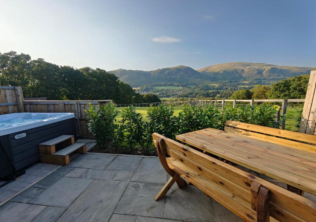Tillicoultry Apartment | Devonknowes lodges
