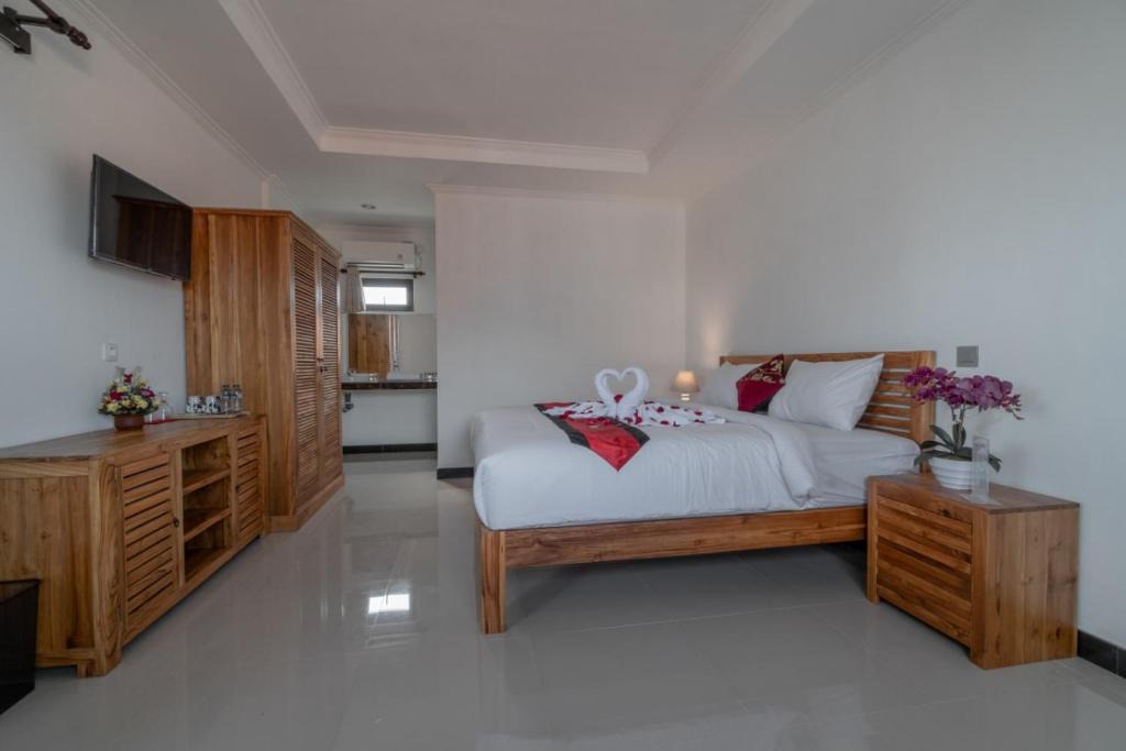 Central Seminyak House | Dewiana house