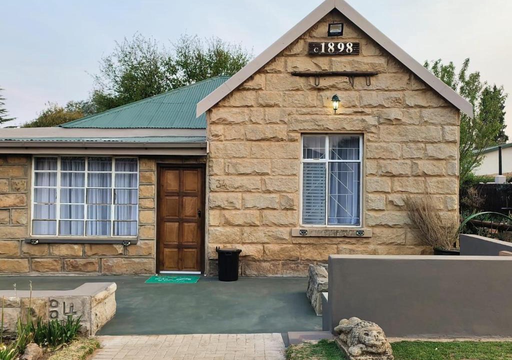 Fouriesburg House | Di Plaas Opstal
