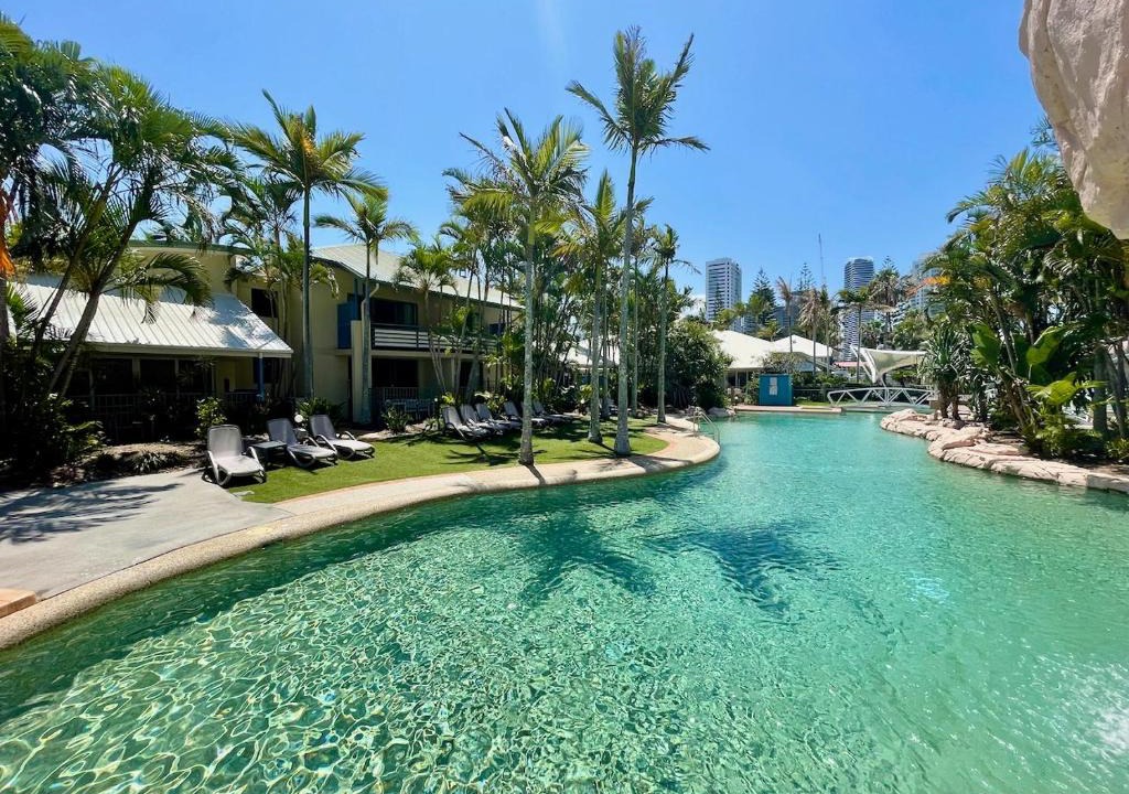 Mermaid Beach Apartment | Diamond Beach Resort Family Apartment 101