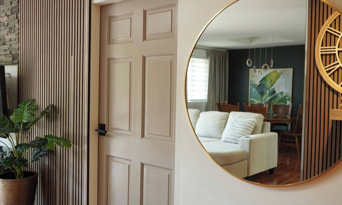 Golden Grove Condo | Diamond-Convenient Spa bath condo with ADA access