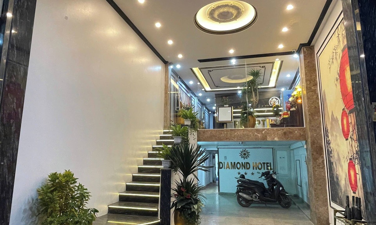 Long Bien Hotel | Diamond Hotel