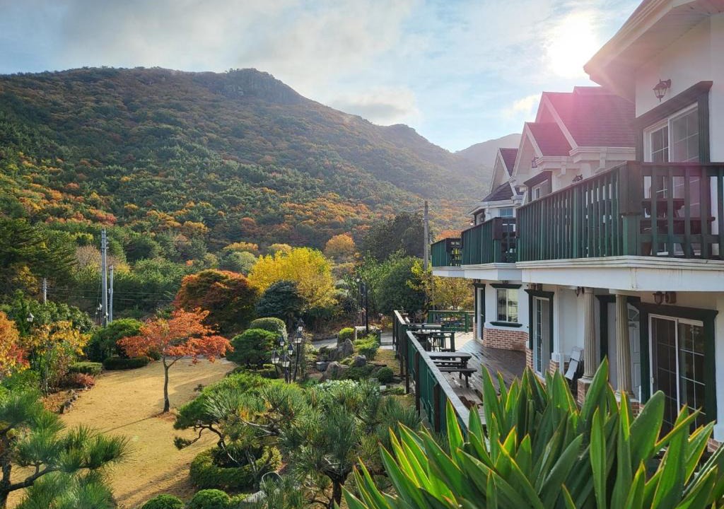 Geoje House | Didimdol Pension