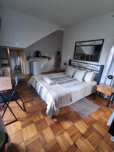 Lyttelton Manor Apartment | Die Eend Studio