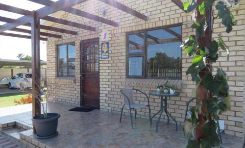 Despatch House | Die Regte Plek