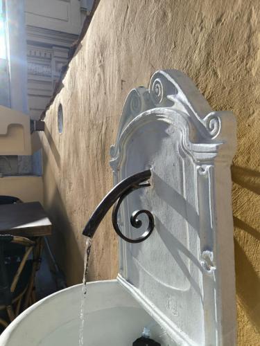 Vernier House | Dieu Bé Nice