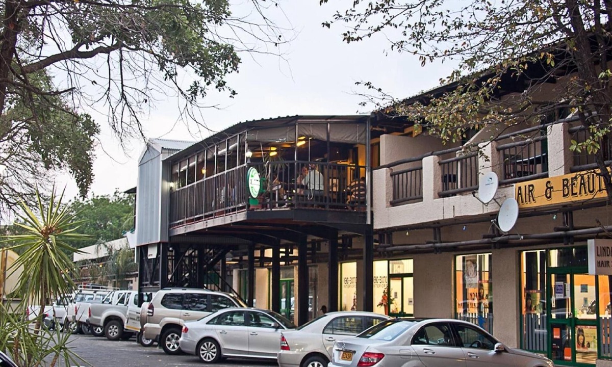 Francistown Hotel | Digger Inn