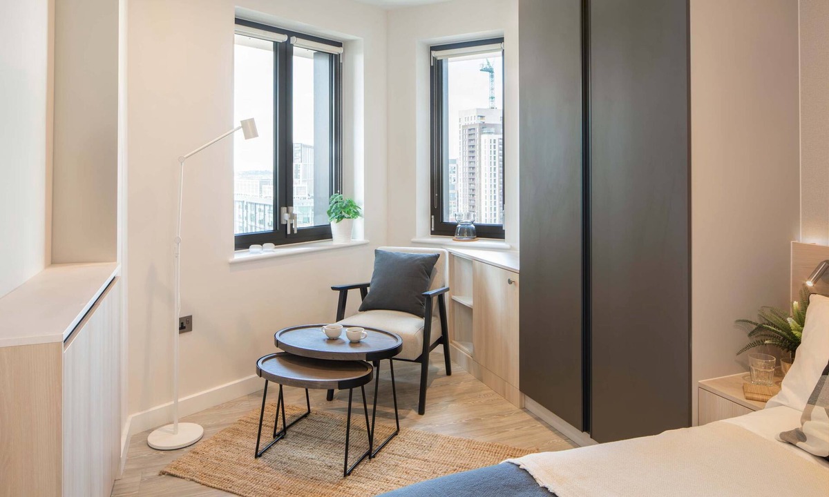 Fairfield Apartment | Digital Nomad Studio w/Sky Garden : StayCozy