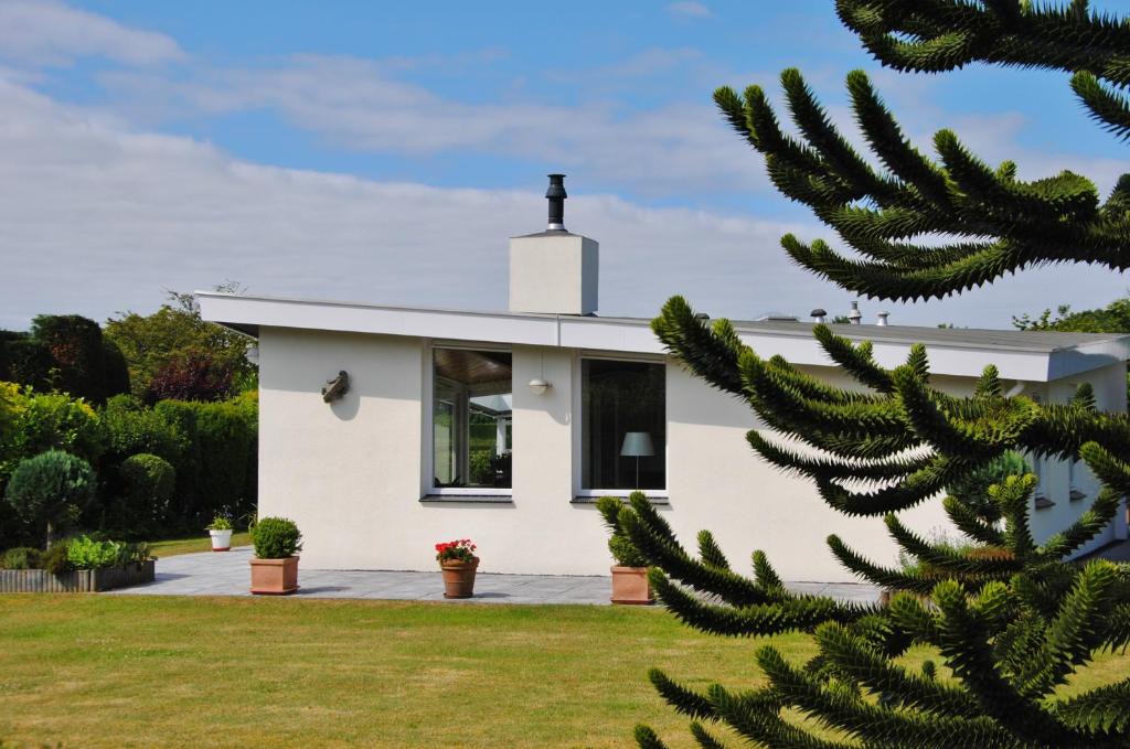 Ouddorp House | Dijkstelweg 59 B3 - De Slangenden - Ouddorp, nice spacious bungalow near the beach