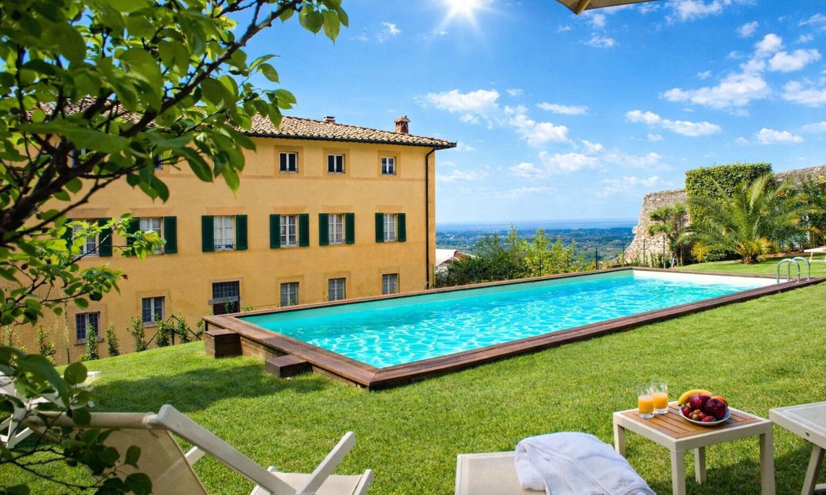 Santa Lucia Villa | Dimora d'epoca, Luxury and Peacefull Private Pool Villa, wide garden, views