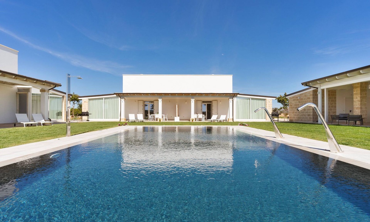 Casarano Villa | "DIMORA FRASCHI" - 4 exclusive holiday home in a residence with swimming pool