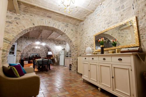 Rocca Imperiale Apartment | Dimora Pietrantica