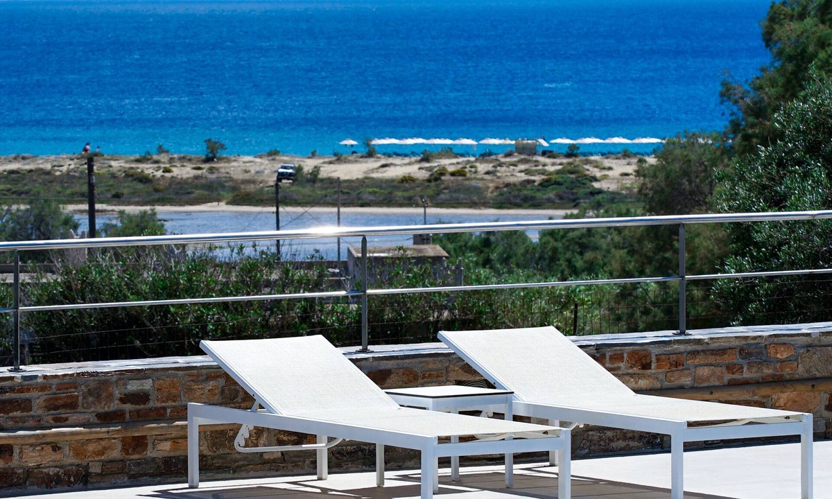 Agios Prokopios Apartment | Dinanaxos Studios