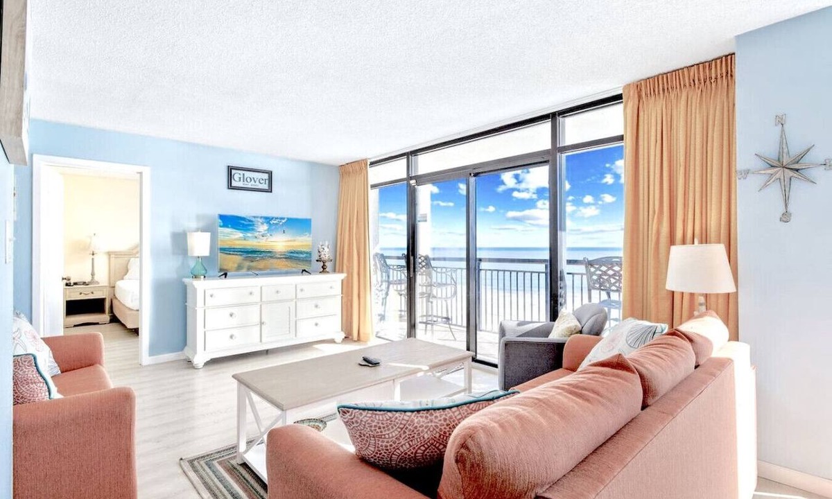 Windy Hill Condo | Direct Oceanfront Resort Condo